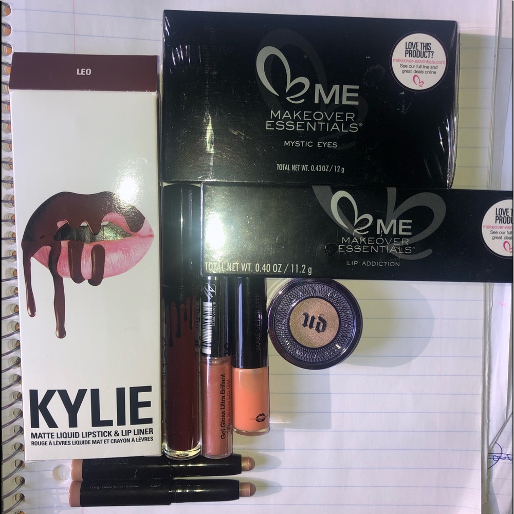 COPY - 8-piece makeup Sephora samples!